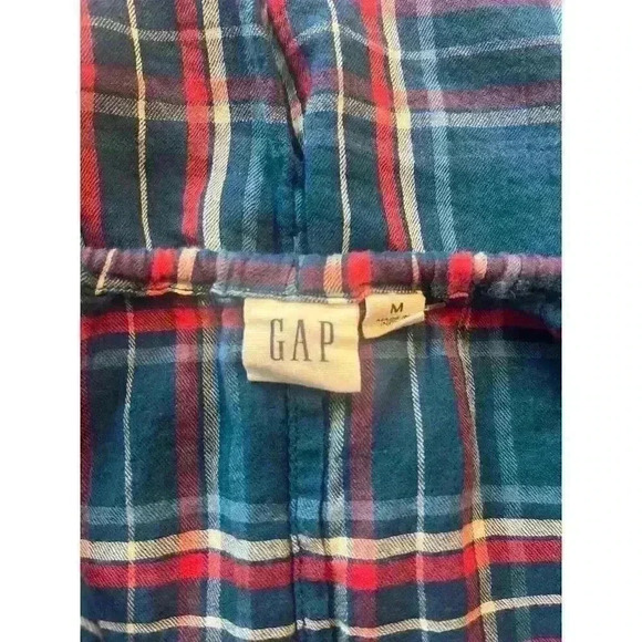 Gap Ladies blouse size medium - Picture 2 of 3